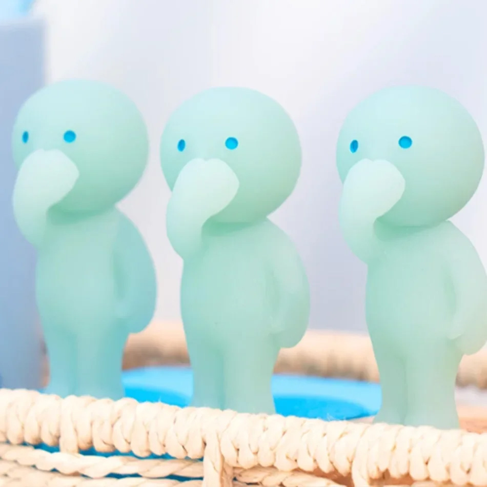 Glow In The Dark Mini Figure S - Yoga In Fitness First recension och pris